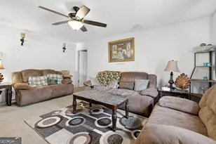 385 Big Oak Cir, Athens, GA 30605 - Photo 2