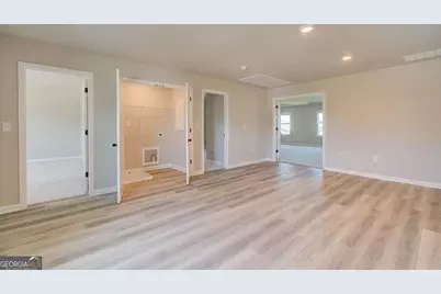 713 Dunlake Way, Locust Grove, GA 30248 - Photo 18