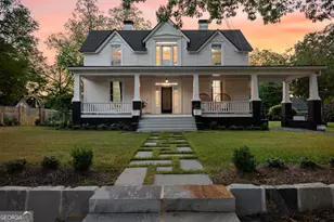 15 Robinson St, Newnan, GA 30263 - Photo 1