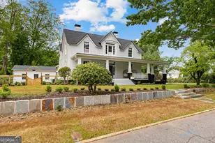 15 Robinson St, Newnan, GA 30263 - Photo 2