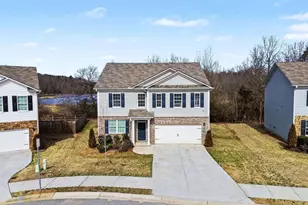 367 Hughes LN, Pendergrass, GA 30567 - Photo 4