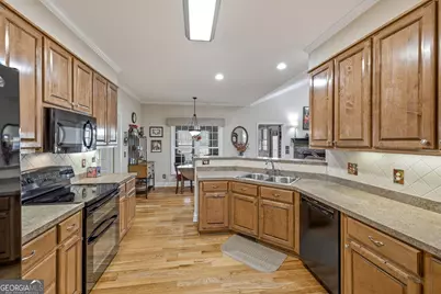 1046 Chase Road, Cornelia, GA 30531 - Photo 8