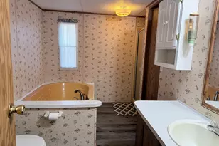 24 Lost Bridge Rd, Lakemont, GA 30552 - Photo 14