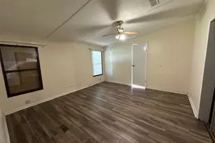 136 Burton Rd, Savannah, GA 31405 - Photo 10