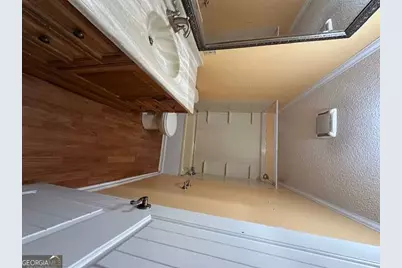 136 Burton Road, Savannah, GA 31405 - Photo 14