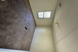 136 Burton Rd, Savannah, GA 31405 - Photo 12