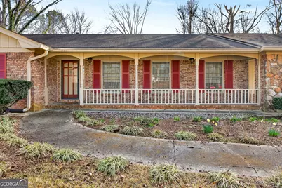 5227 Beechwood Forest Drive, Lithonia, GA 30038 - Photo 6