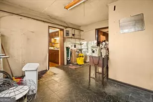 2706 Burton Road SW, Atlanta, GA 30311 - Photo 10