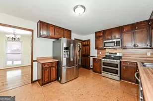 407 Stokesay Dr, Lawrenceville, GA 30046 - Photo 8