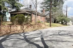 235 Mead Rd, Decatur, GA 30030 - Photo 12