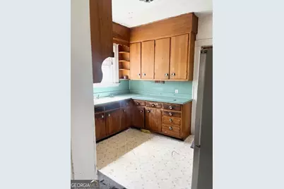 235 Mead Road, Decatur, GA 30030 - Photo 8