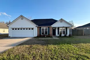 212 Wynfield Ln, Bonaire, GA 31005 - Photo 1