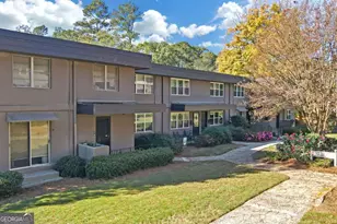 276 Lakemoore Dr NE, Atlanta, GA 30342 - Photo 22