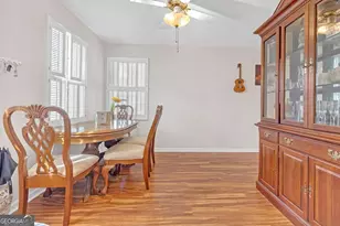 276 Lakemoore Dr NE, Atlanta, GA 30342 - Photo 8