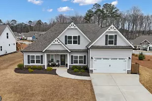 9 Baral Rdg, Sharpsburg, GA 30277 - Photo 1