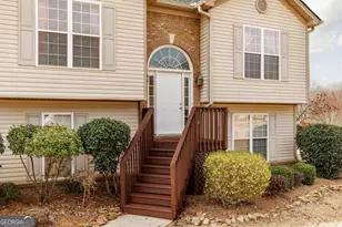 871 Jefferson Walk Cir, Jefferson, GA 30549 - Photo 2