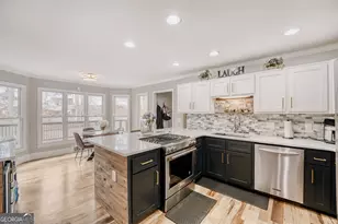 9005 Ridgestone Ct, Roswell, GA 30076 - Photo 4