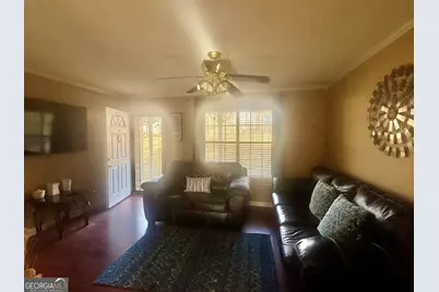 245 W James Circle, Hampton, GA 30228 - Photo 2