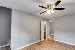 209 E Wilson St, Villa Rica, GA 30180 - Photo 4
