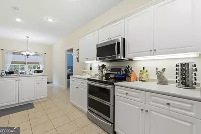 113 Suffolk Road, Savannah, GA 31410 - Photo 16