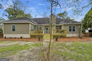 113 Suffolk Rd, Savannah, GA 31410 - Photo 2