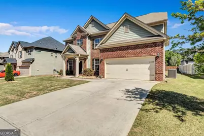 385 Hinton Chase Parkway, Covington, GA 30016 - Photo 2