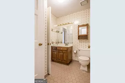 810 Saint Marys Drive, Waycross, GA 31501 - Photo 30