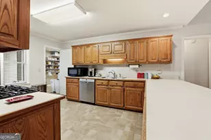 135 Spring Forest Way, Sharpsburg, GA 30277 - Photo 12