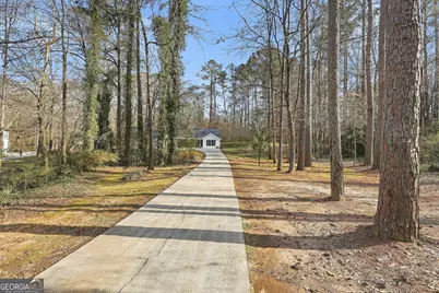 135 Spring Forest Way, Sharpsburg, GA 30277 - Photo 2