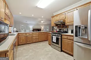 135 Spring Forest Way, Sharpsburg, GA 30277 - Photo 14