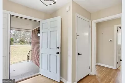305 Brookwood Drive SW, Marietta, GA 30064 - Photo 16