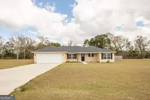 4758 Otter Creek Cir, Blackshear, GA 31516 - Photo 2