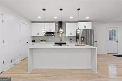 4307 Cedar Wood Drive SW, Lilburn, GA 30047 - Photo 10