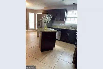 218 Preston Circle, Peachtree City, GA 30269 - Photo 12