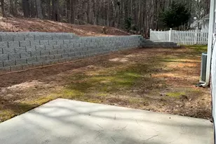 218 Preston Cir, Peachtree City, GA 30269 - Photo 4