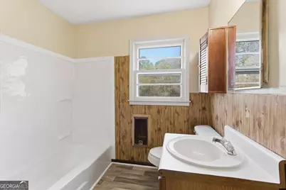 1327 Brooks Street, Cedartown, GA 30125 - Photo 14