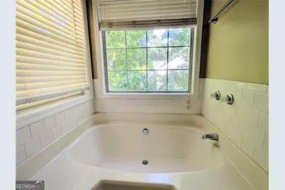 830 Meadowsong Circle, Lawrenceville, GA 30043 - Photo 12