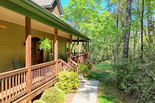 421 Hickory Nut Mountain, Tallulah Falls, GA 30573 - Photo 6