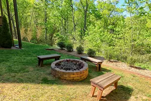 421 Hickory Nut Mountain, Tallulah Falls, GA 30573 - Photo 104