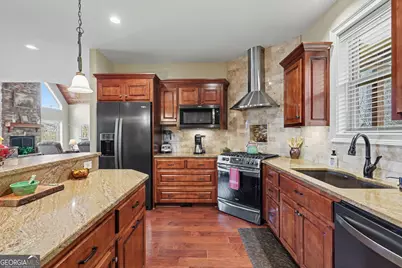 421 Hickory Nut Mtn, Tallulah Falls, GA 30573 - Photo 20