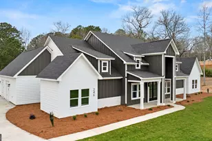 246 S Smith Rd, Lagrange, GA 30241 - Photo 2