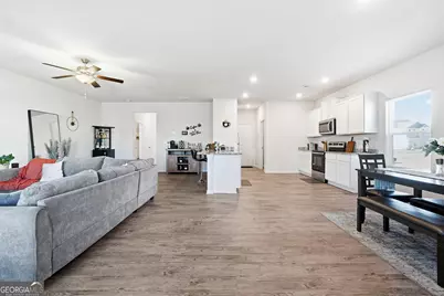 814 Robbie Lane, Monroe, GA 30655 - Photo 16