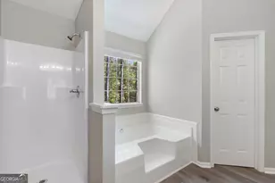 3228 Diamond Blf, Union City, GA 30291 - Photo 24