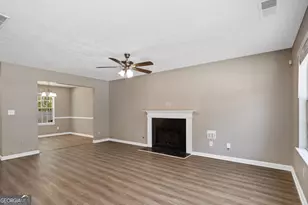 3228 Diamond Blf, Union City, GA 30291 - Photo 4