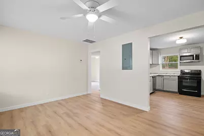 13 Elm Circle, Newnan, GA 30263 - Photo 6