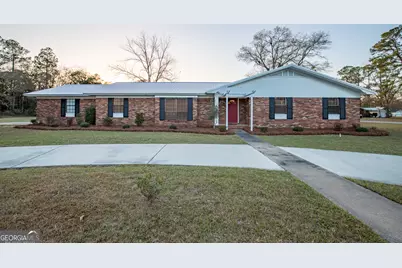 185 Pierce Street, Jesup, GA 31545 - Photo 1