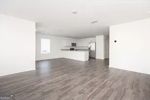 239 Isabella Way, Byron, GA 31008 - Photo 8