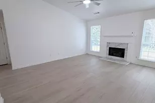 1644 Crestfield Ln, Lawrenceville, GA 30043 - Photo 6