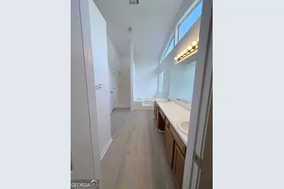 1644 Crestfield Lane, Lawrenceville, GA 30043 - Photo 18