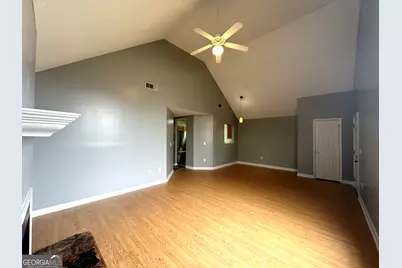 120 Country Walk, Warner Robins, GA 31088 - Photo 4